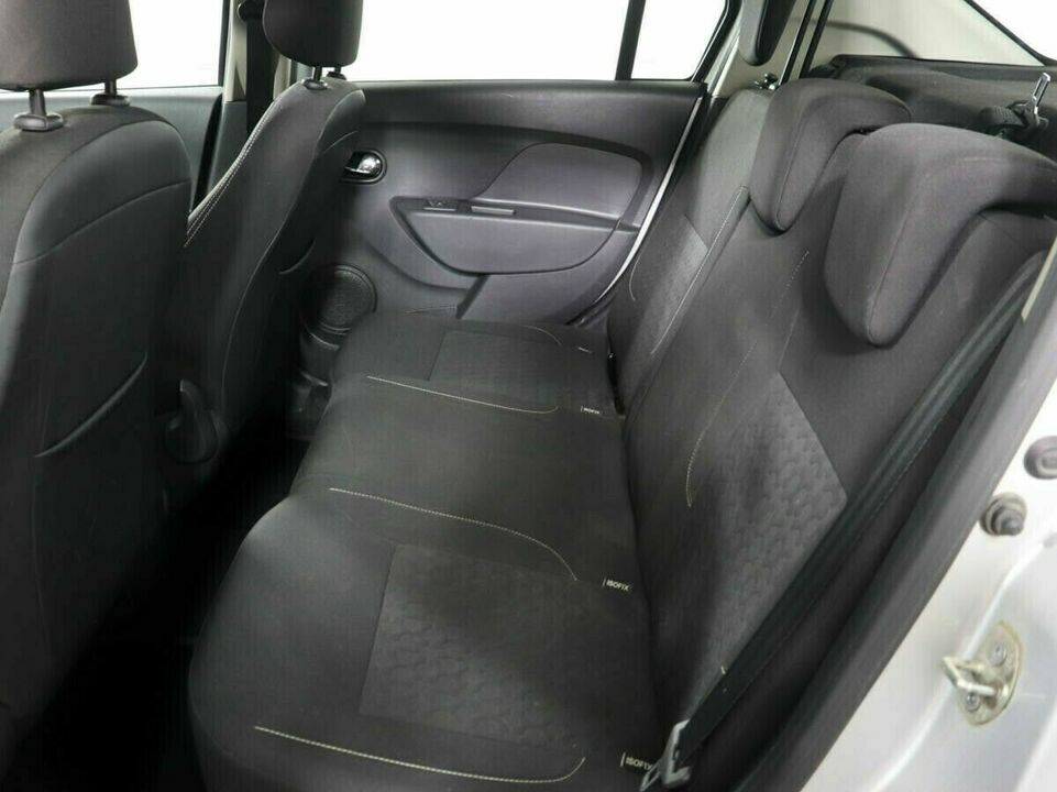 Renault Logan II, фото №9