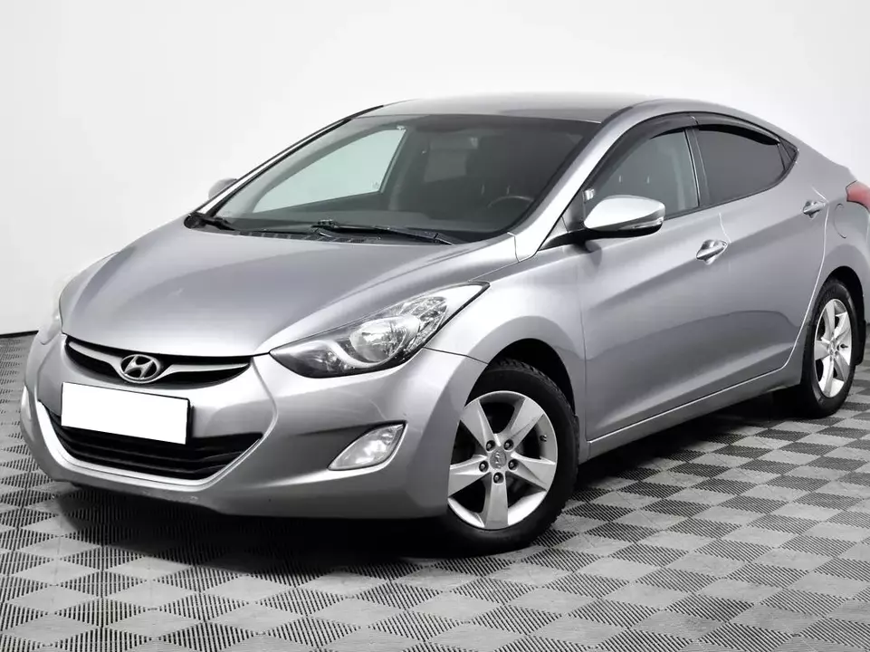 Hyundai Elantra, фото №1