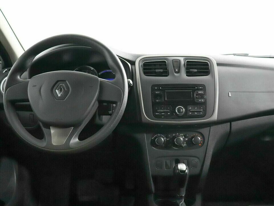 Renault Logan II, фото №7