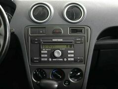 Ford Fusion I Рестайлинг, фото №8
