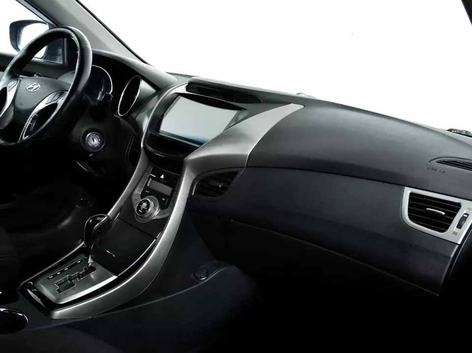 Hyundai Elantra, фото №9
