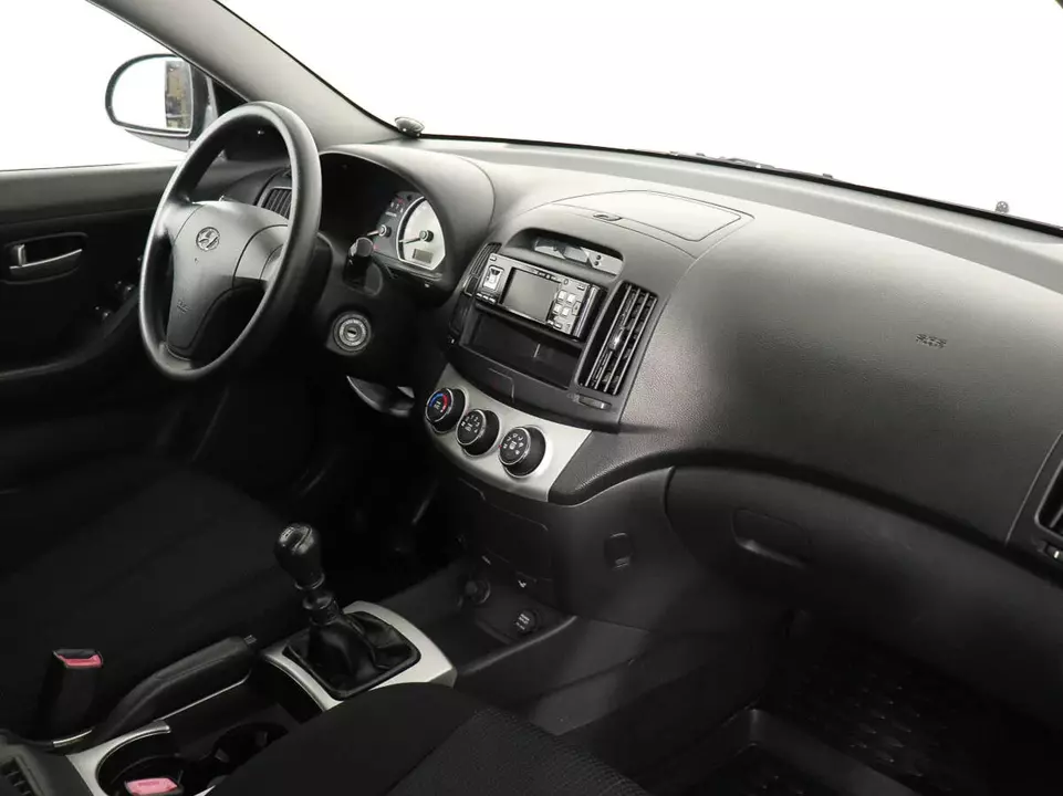 Hyundai Elantra, фото №7