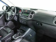 Volkswagen Tiguan 2.0 Автомат, фото №5