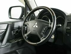 Mitsubishi Pajero IV, фото №9
