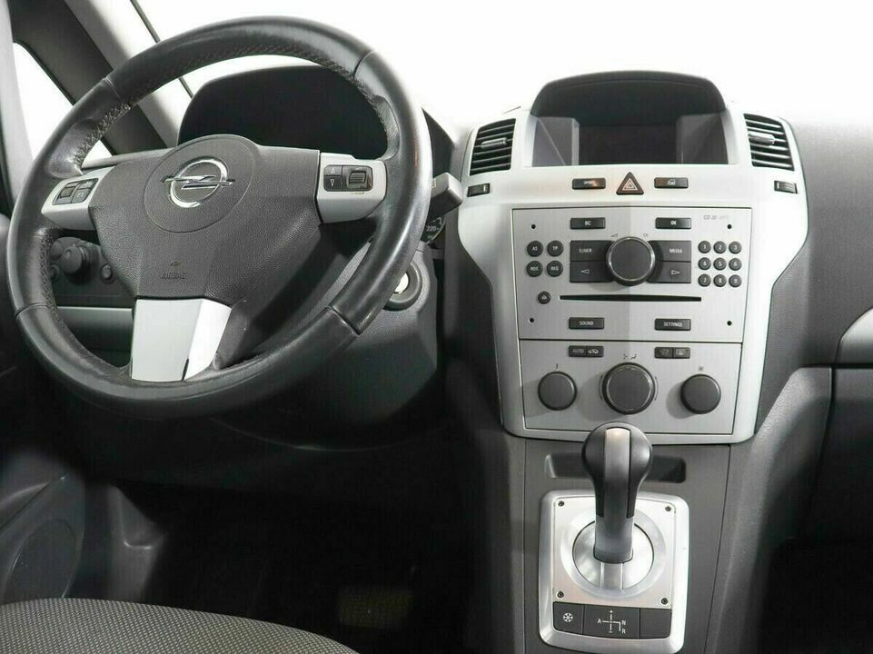 Opel Zafira B Рестайлинг, фото №6