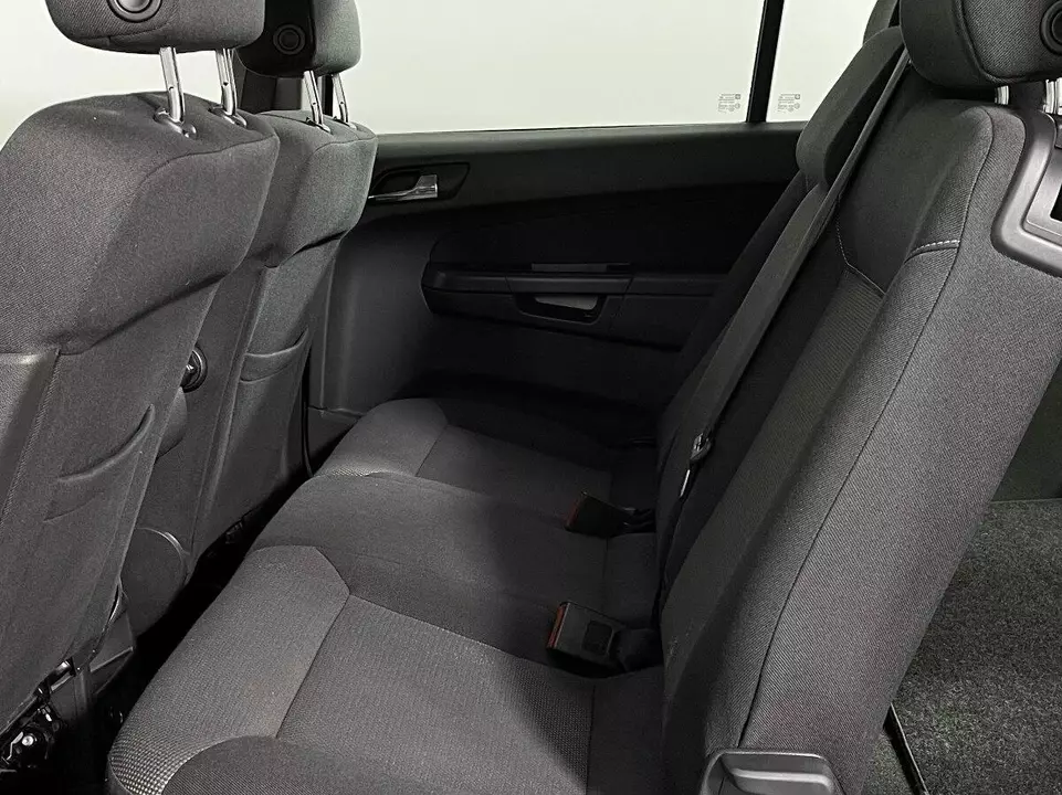 Opel Zafira, фото №10