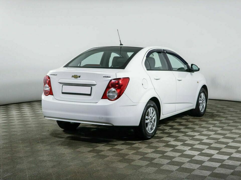 Chevrolet Aveo II, фото №4