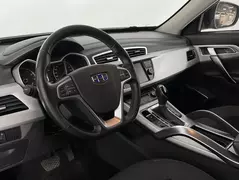 Geely Atlas, фото №13