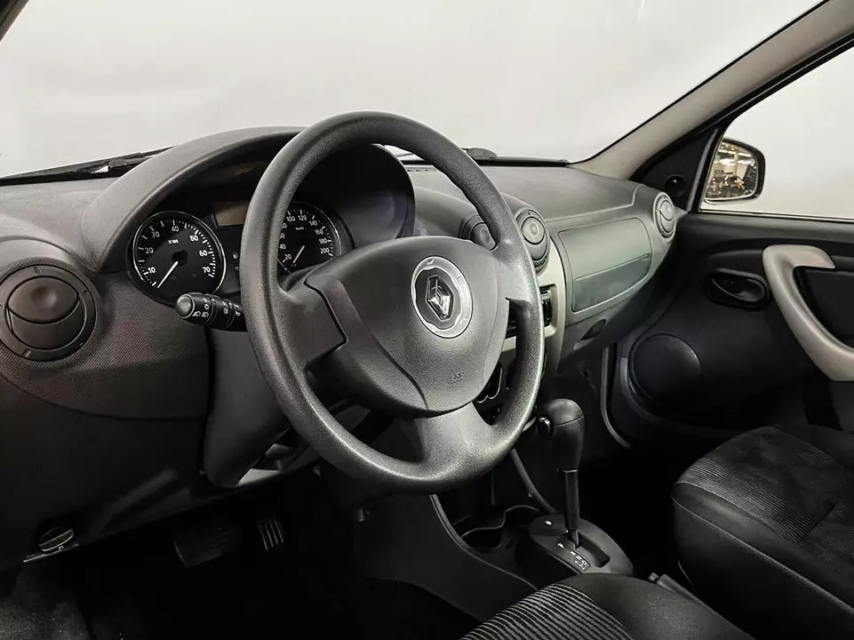 Renault Logan, фото №13
