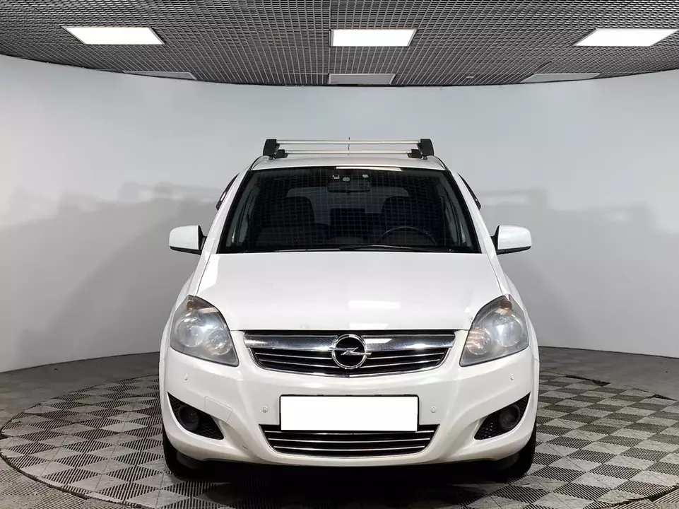 Opel Zafira, фото №2
