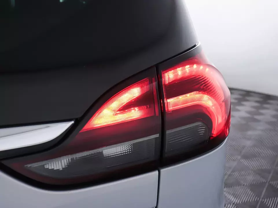 Opel Zafira, фото №25