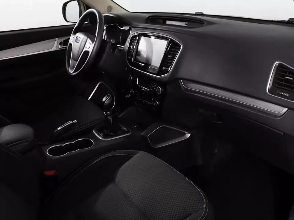 Geely Emgrand X7, фото №10