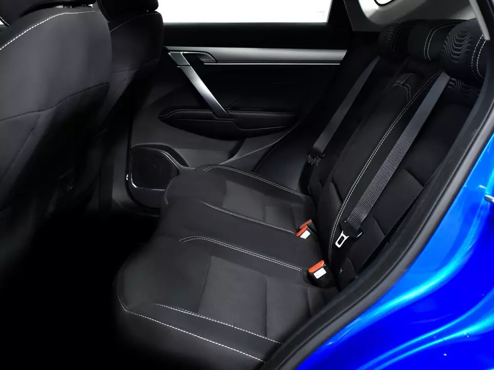 Geely Coolray, фото №12