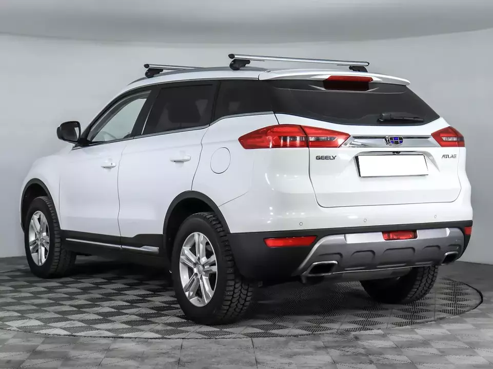 Geely Atlas, фото №7
