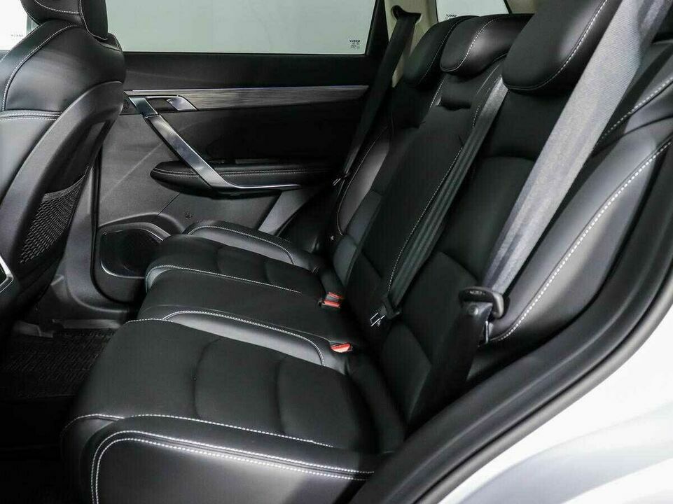 Geely atlas pro робот 2021 с пробегом 9 000 км, фото №5