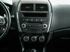 Mitsubishi ASX 1.8 Вариатор, фото №9