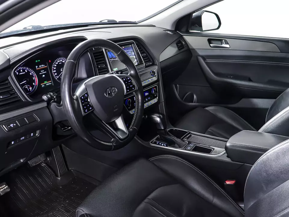 Hyundai Sonata, фото №15