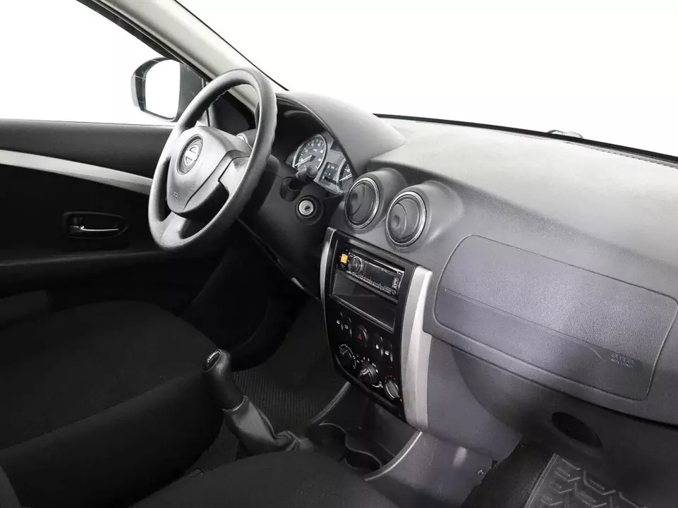 Nissan Almera, фото №7