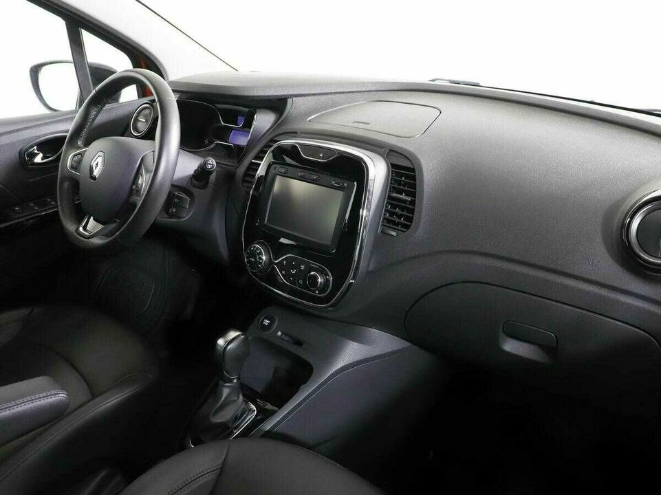 Renault kaptur мкпп 2017 с пробегом 58 760 км, фото №6