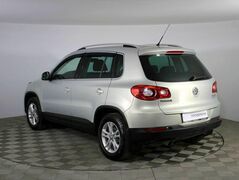 Volkswagen Tiguan, фото №4