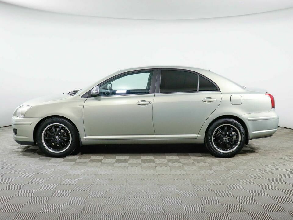 Toyota Avensis, фото №4