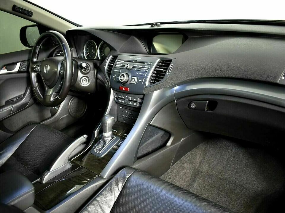 Honda Accord VIII Рестайлинг, фото №6