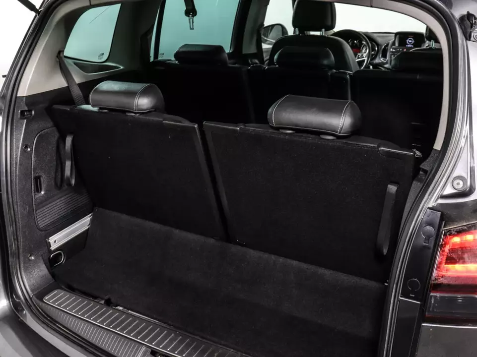 Opel Zafira, фото №10