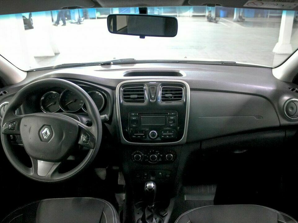 Renault Logan II, фото №5
