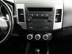 Mitsubishi Outlander II, фото №5