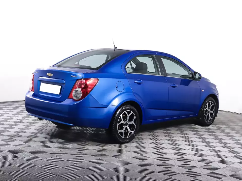 Chevrolet Aveo, фото №5