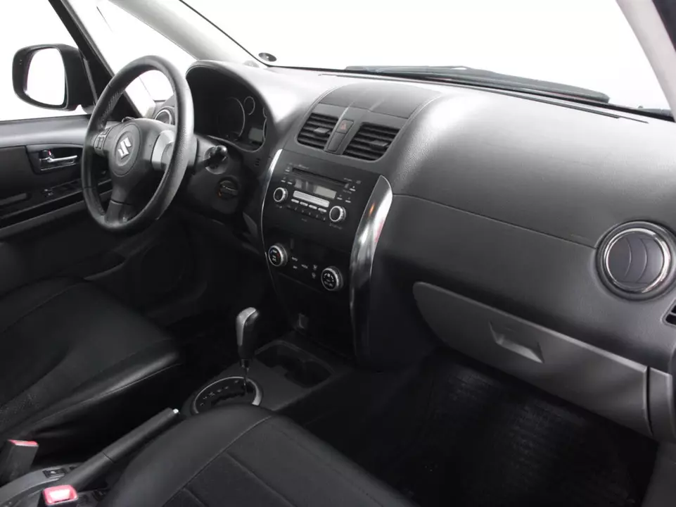 Suzuki SX4, фото №9