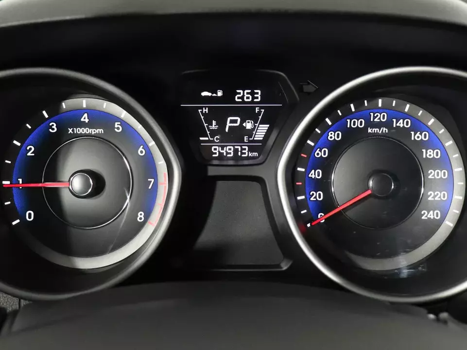 Hyundai Elantra, фото №18