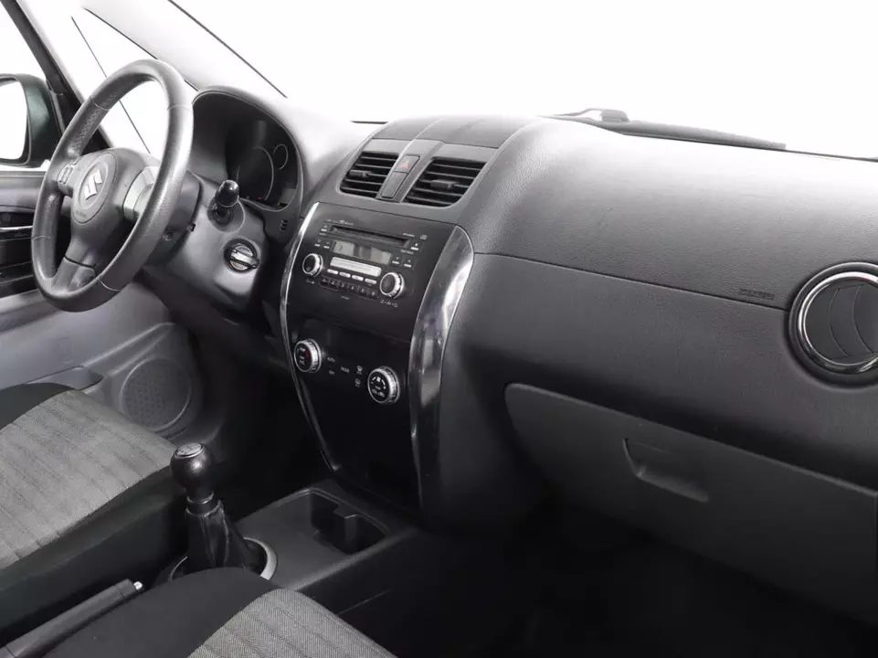 Suzuki SX4, фото №10