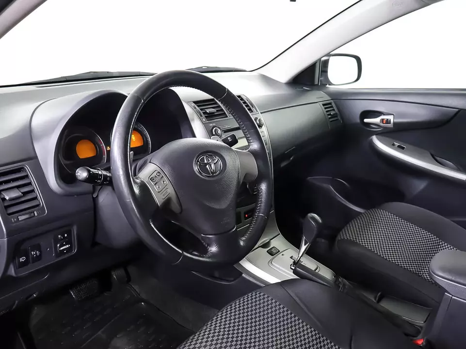 Toyota Corolla, фото №16
