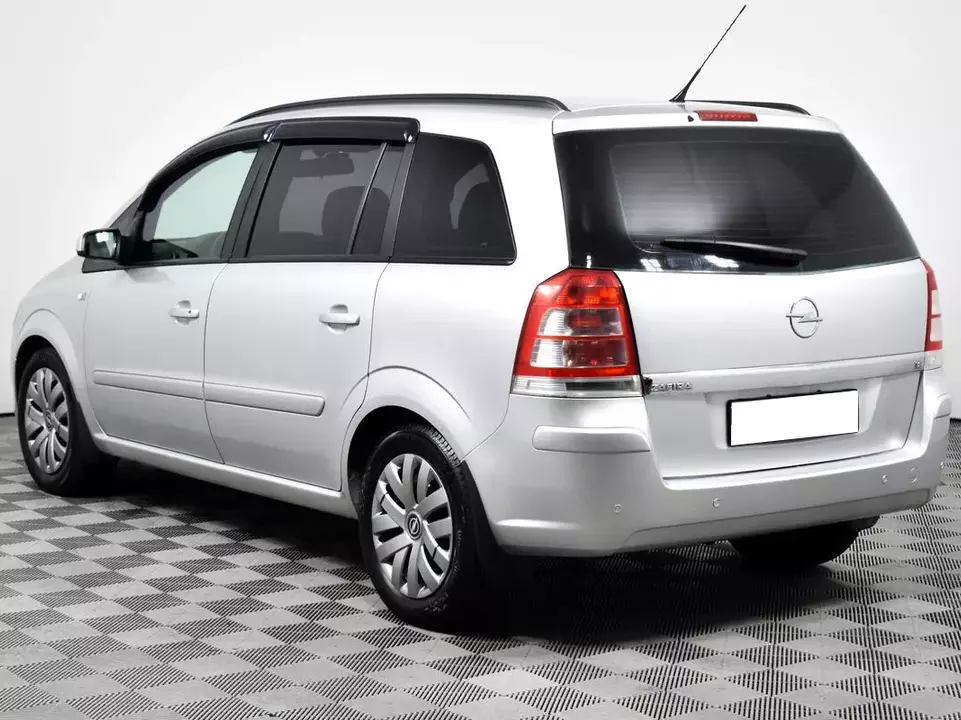 Opel Zafira, фото №7