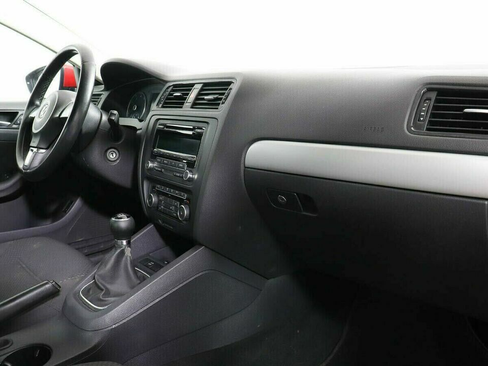 Volkswagen Jetta VI, фото №7