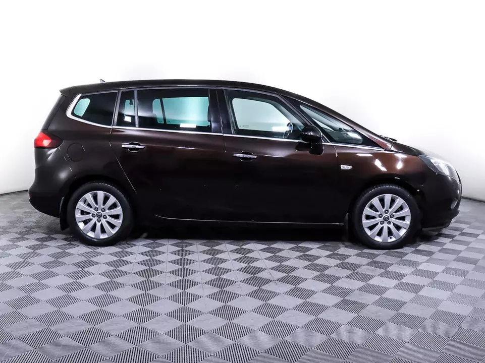 Opel Zafira, фото №4