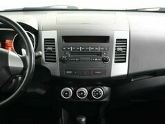 Mitsubishi Outlander 2.4 Вариатор, фото №7