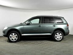 Volkswagen Touareg I Рестайлинг, фото №3