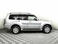 Mitsubishi Pajero IV, фото №8