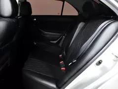Toyota Avensis, фото №12