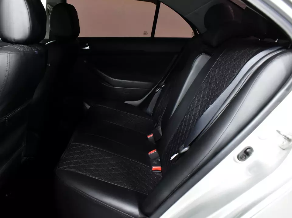 Toyota Avensis, фото №12