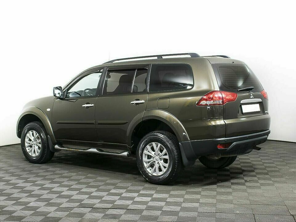 Mitsubishi Pajero Sport II Рестайлинг, фото №3