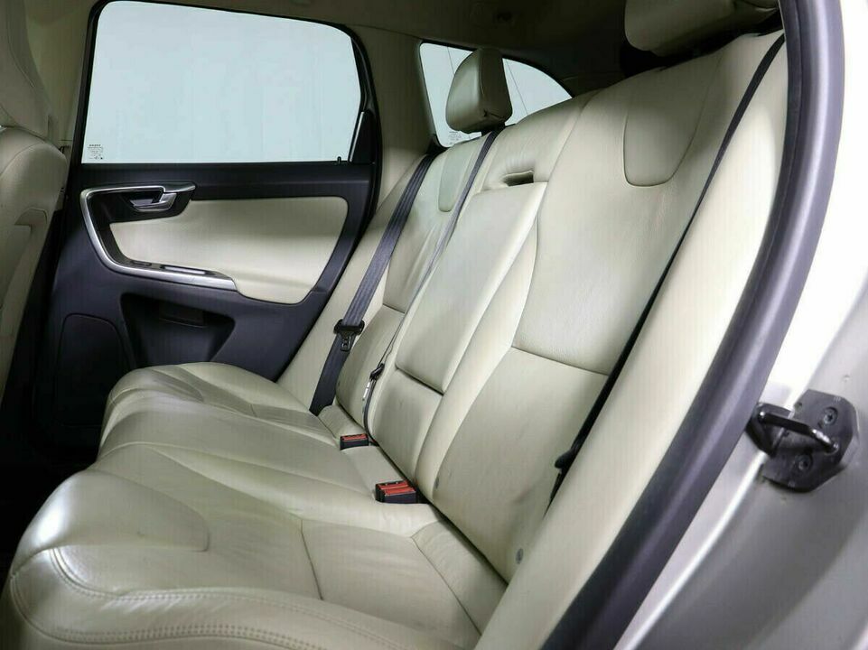Volvo XC60 I, фото №9