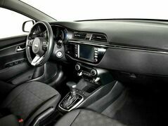 Kia Rio X-Line 1.6 Автомат, фото №5