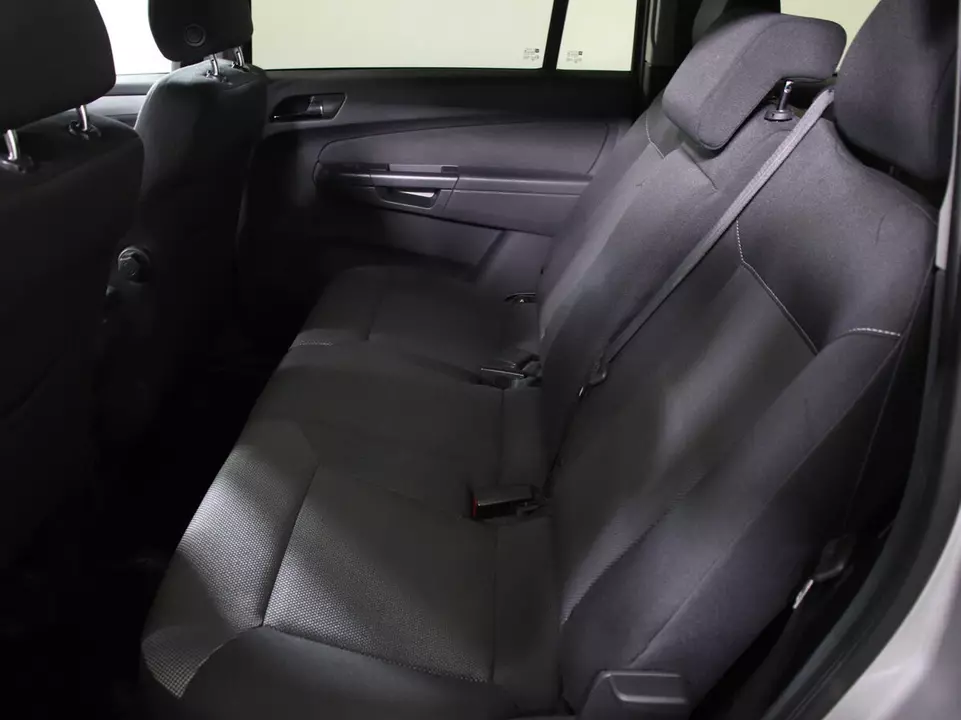 Opel Zafira, фото №10