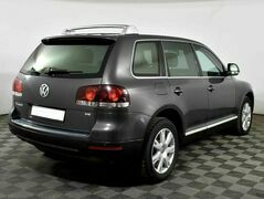 Volkswagen Touareg I Рестайлинг, фото №3