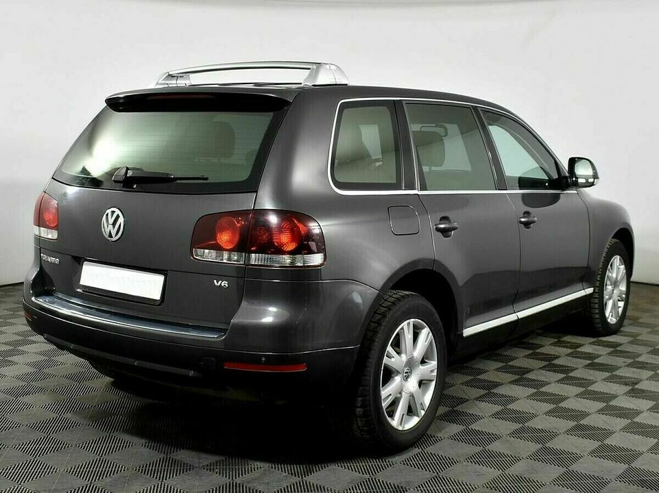 Volkswagen Touareg I Рестайлинг, фото №3