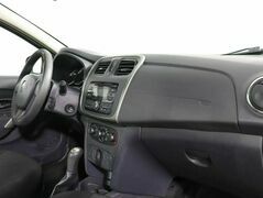 Renault Logan II, фото №8