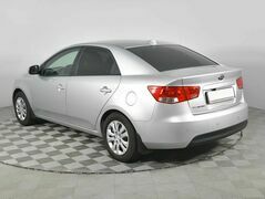 Kia Cerato 6-speed II, фото №4